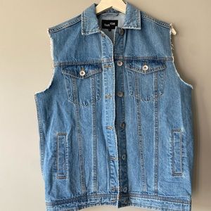 Frank & oak denim jacket vest medium excellent condition premium Jean